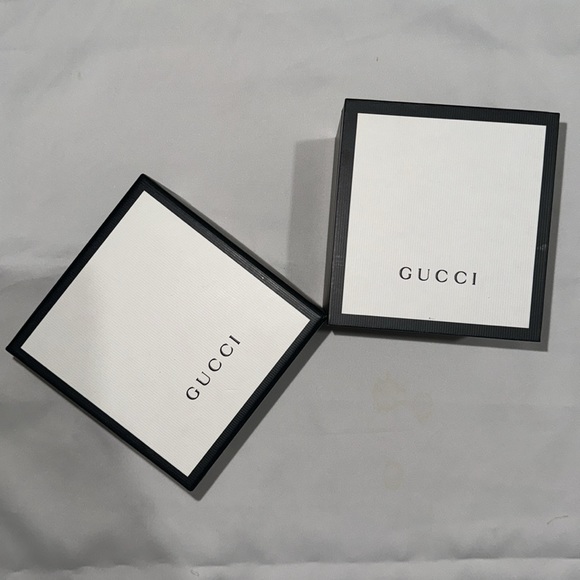GUCCI G-TIMELESS WATCH, 29MM BRAND NEW - Picture 5 of 9
